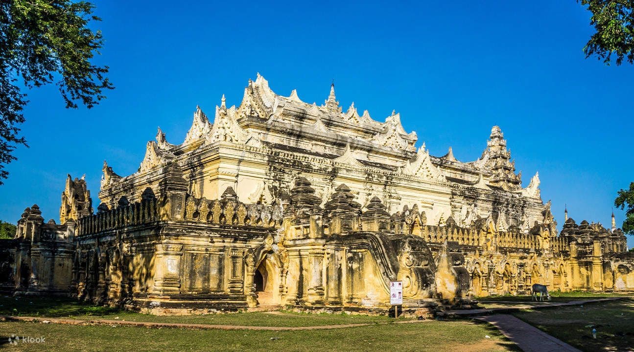 曼德勒白色寺院