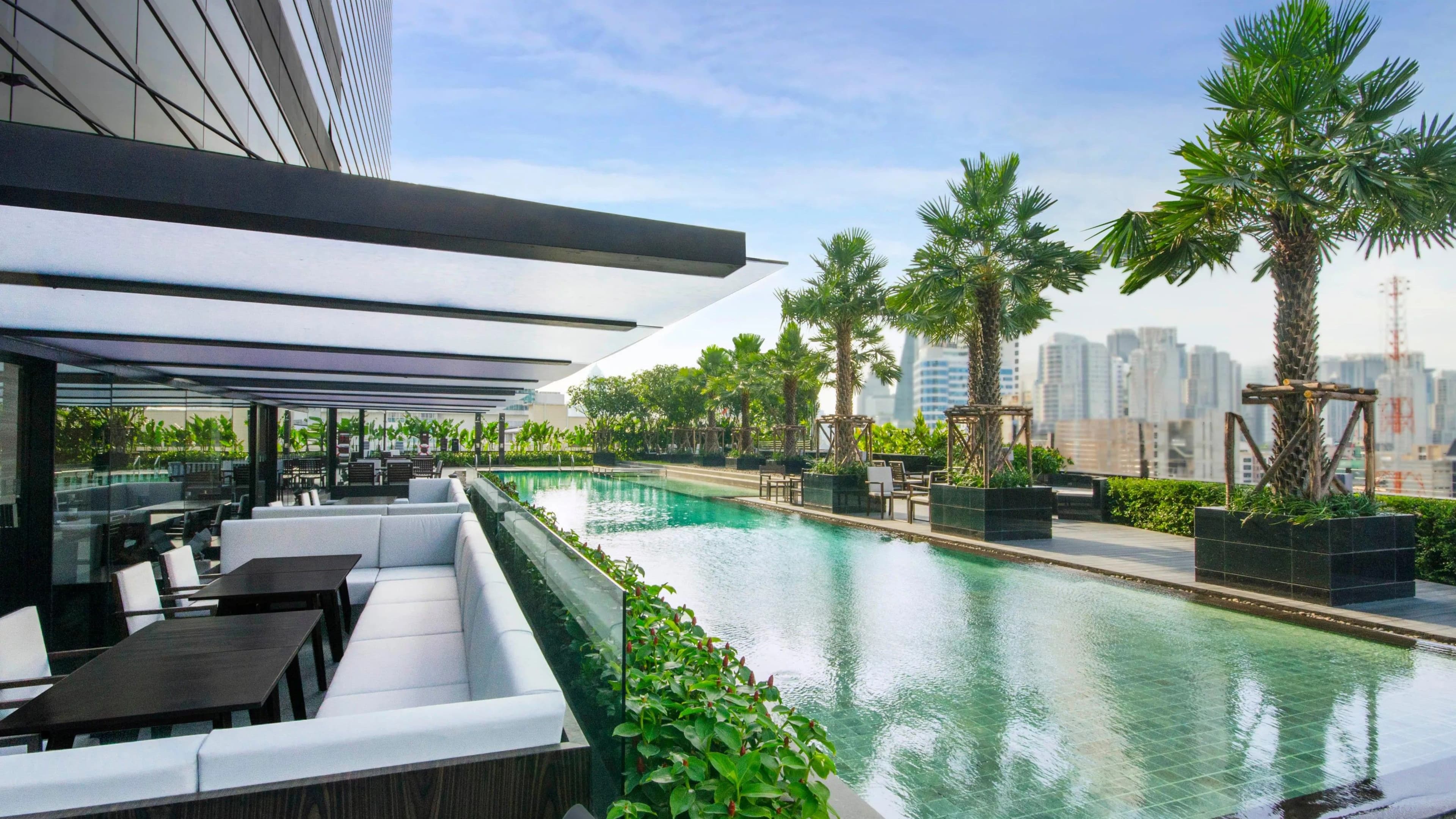 曼谷四星级酒店住宿 | Holiday Inn Bangkok Sukhumvit
