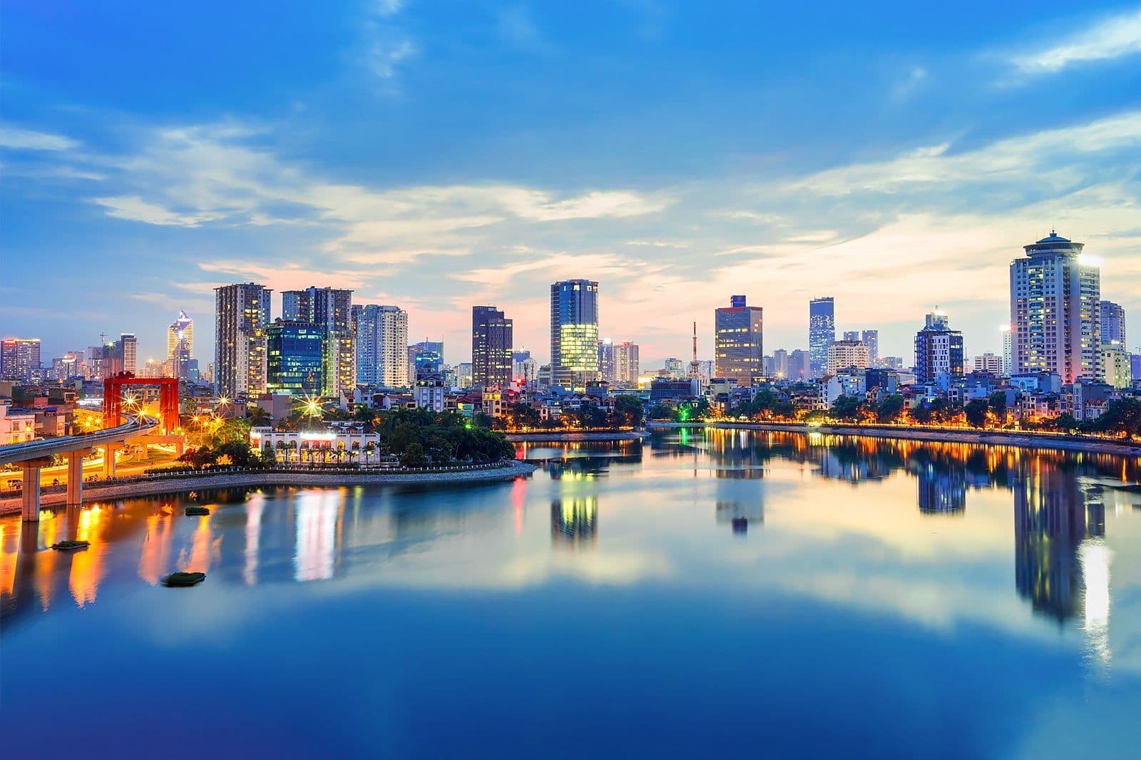 河内夜景