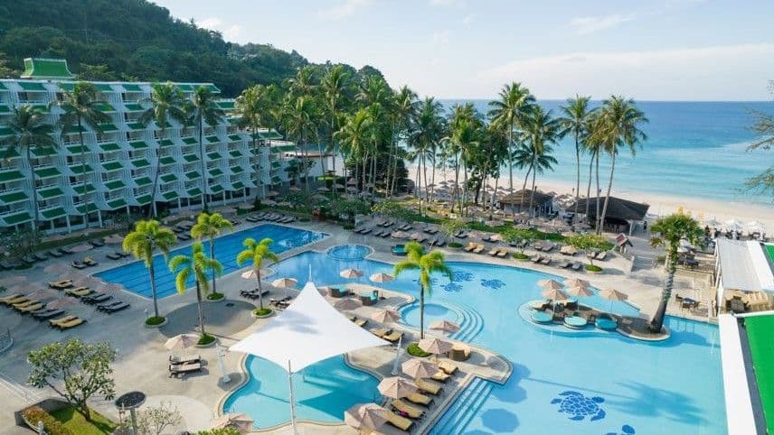 普吉岛五星级酒店住宿| Le Meridien Phuket Beach Resort